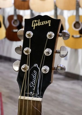 Store Special Product - Gibson - J-45 Studio Walnut - Natural